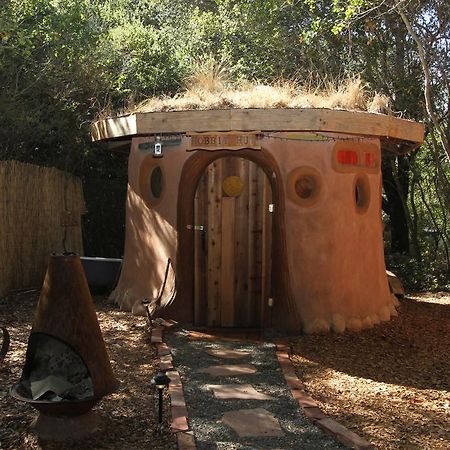 Hotel Hobbit Hut Geyserville Pokój zdjęcie